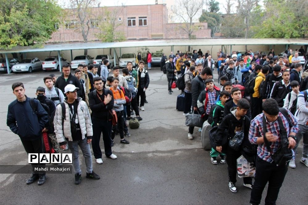 اعزام بیش از ۲۰۰ دانش‌آموز منطقه ۱۶ به اردو راهیان نور