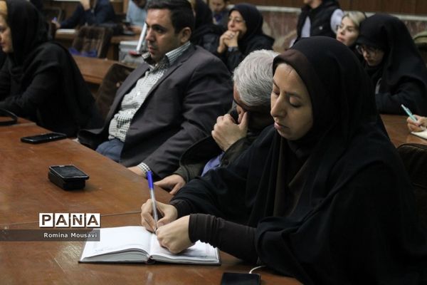 نشست خبری هجدهمین نمایشگاه کتاب در تبریز