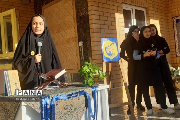 پویش‌نوجهان با شعار رویداد نوجهان تلنگری برای دانش‌آموزان، در دبیرستان ولایت بهارستان 2