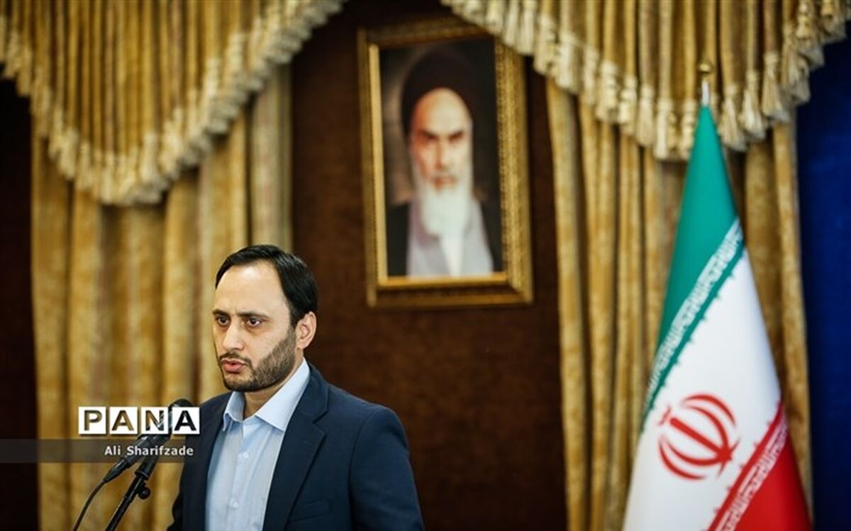 رئیس‌جمهور بر بهره‌گیری بیشتر از مدیریت بانوان تاکید دارد