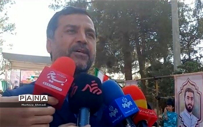 13 آبان امسال، معنای تازه‌ای به شعار «نظم نوین جهانی با نسل آرمانی» بخشیده‌است