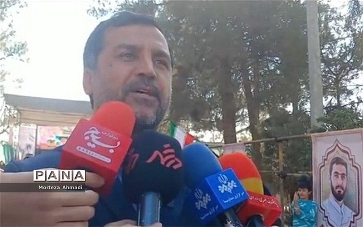 13 آبان امسال، معنای تازه‌ای به شعار «نظم نوین جهانی با نسل آرمانی» بخشیده‌است