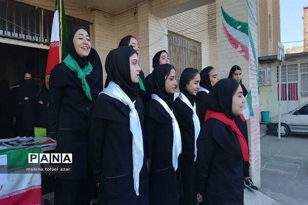 آیین گرامیداشت هفته دانش‌آموز در آموزشگاه متانت