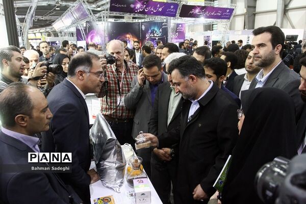 رونمایی از جدیدترین محصولات دانش‌بنیان نانو