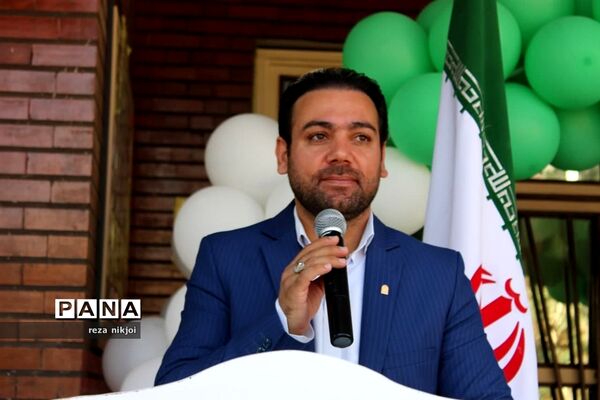 زنگ استکبار ستیزی در آموزشگاه فرزانگان ناحیه یک بهارستان