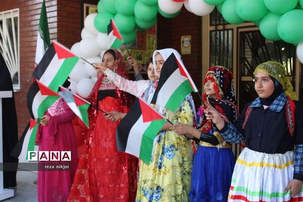 زنگ استکبار ستیزی در آموزشگاه فرزانگان ناحیه یک بهارستان