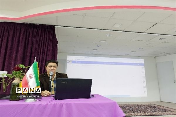 نشست مدیران مدارس خلیل‌آباد جهت تشریح برنامه‌های پرورشی