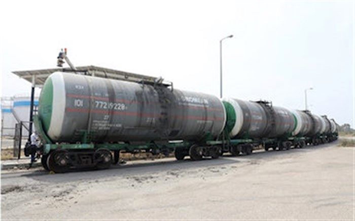 حمل محصولات پتروشیمی از طریق راه‌آهن امکان‌پذیر می‌شود 
