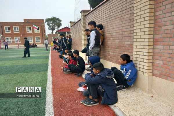 برگزاری مسابقه دانش‌آموزی در دبیرستان شهید طباطبایی جوادآباد