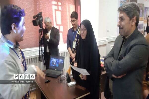 کسب ۴ رتبه کشوری رهاورد دانش‌آموزان خوزستانی در ششمین کارسوق ملی ژنتیک
