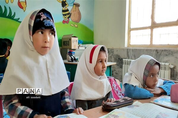 بازدید مدیر آموزش و پرورش کلات از مدارس محور زیبای ژرف