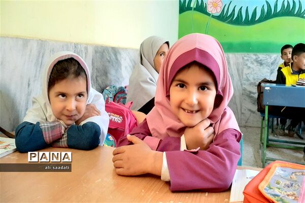 بازدید مدیر آموزش و پرورش کلات از مدارس محور زیبای ژرف