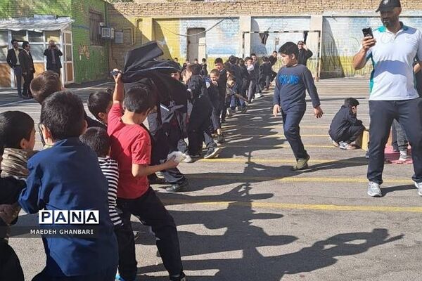 برگزاری کارگاه آمادگی جسمانی برای دانش‌آموزان دبستان بهار طلاییه شهرستان پردیس