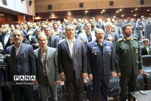 دومین یادواره شهدای دانش‌آموز شهر تهران با عنوان از مدرسه تا آسمان
