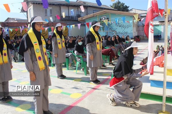 مراسم هفته ملی مازندران در دبیرستان مائده گلوگاه