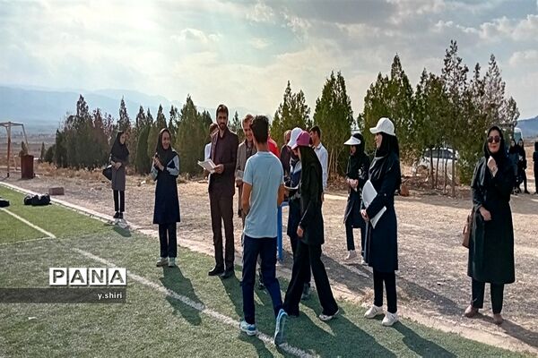 المپیاد‌ورزشی در محل زمین چمن شهرستان مانه و سملقان