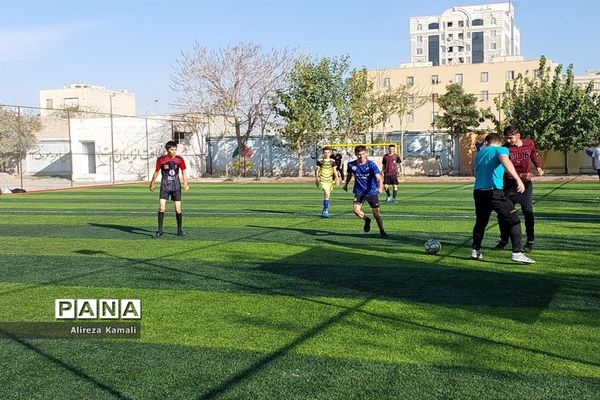 اردوی راهیان پیشرفت دبیرستان عابدینی خرم صفادشت