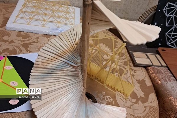 نمایشگاه دست سازه‌های درس ریاضی در کهریزک