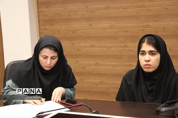 جلسه ستاد شاهد ناحیه یک بهارستان