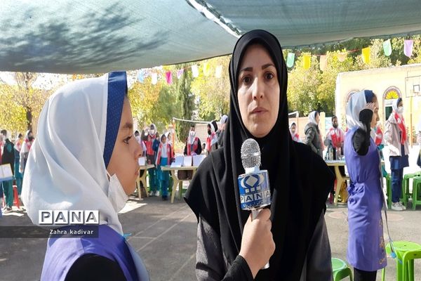 هفته پژوهشی در مدارس شهرستان آباده