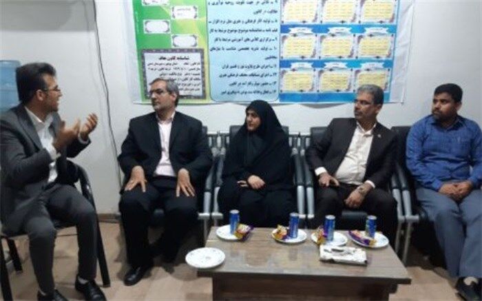 "رابط مشاور" در مدارس فاقد مشاوره معرفی می‌شوند