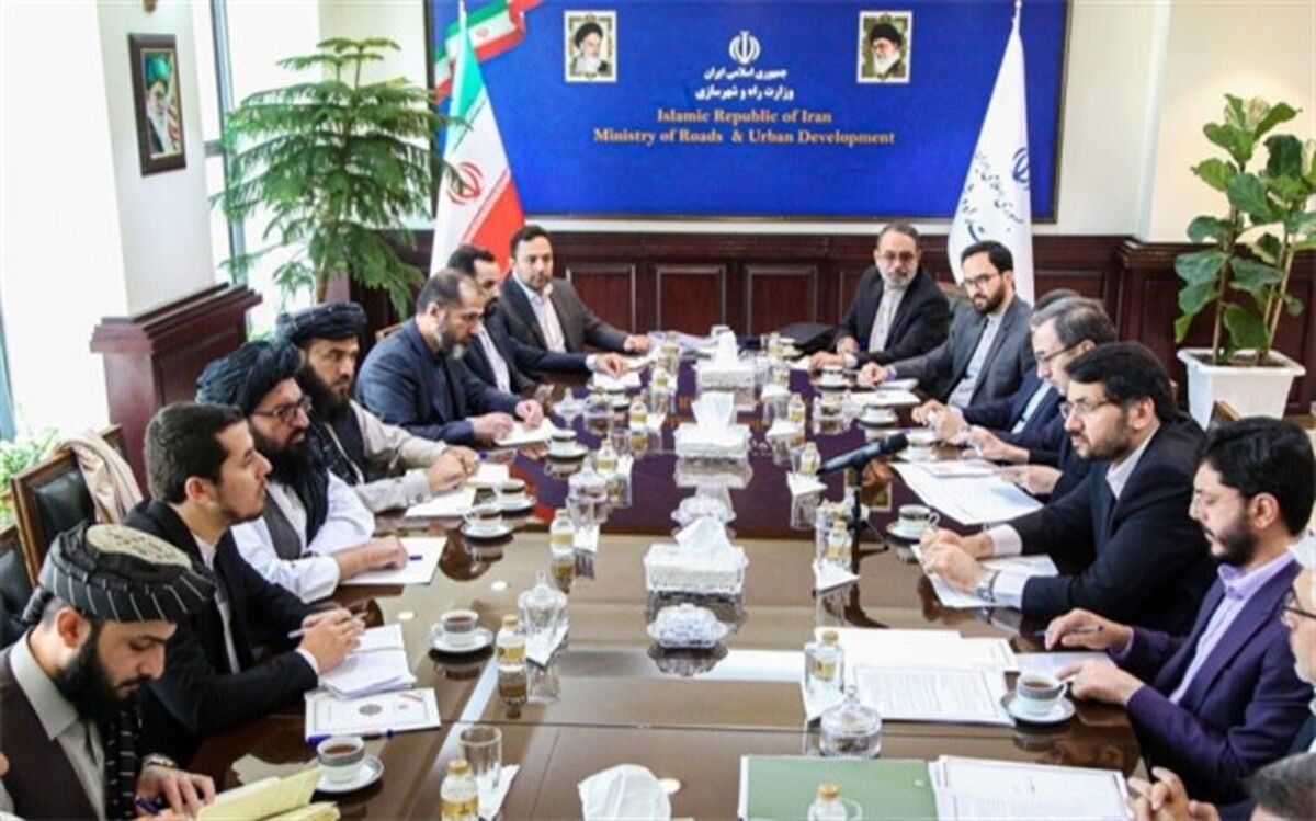 همکاری‌های ایران و افغانستان در حوزه حمل نقل گسترش می‌یابد