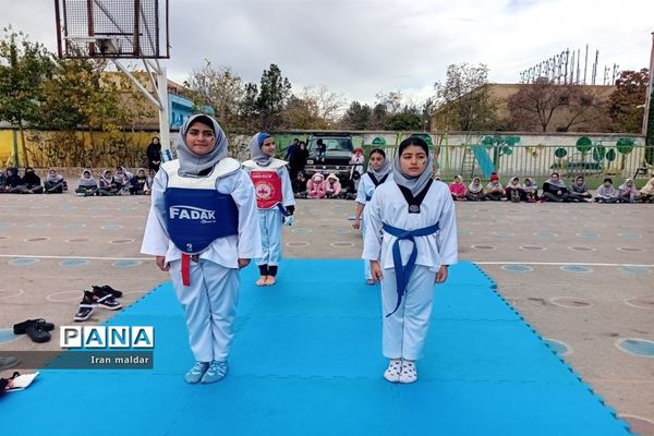 المپیاد درون‌مدرسه ای دردبستان لطیفه ناحیه ۷