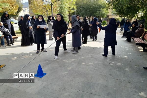 فعالیت‌های ورزشی بسیجیان فرهنگی رودهن  در آغاز کارگاه جهاد تبیین