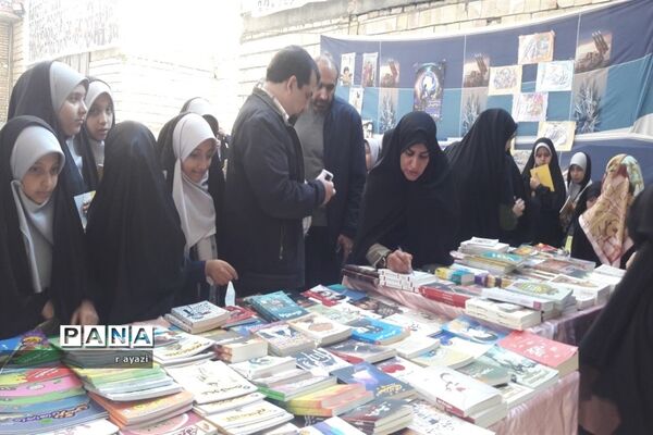 یادواره شهدا با حضورمعاون پرورشی و فرهنگی اداره کل آموزش و پرورش استان اصفهان در مسجد قبا  اصفهان