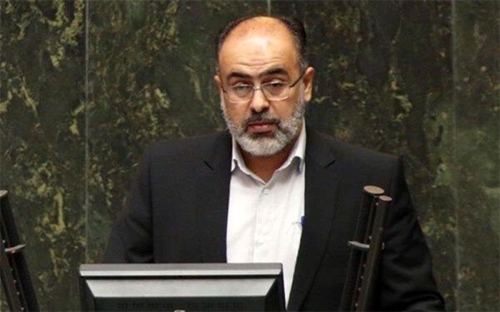 صرف استیضاح و به چالش کشیدن وزرا،‌ پاک کردن صورت مساله است