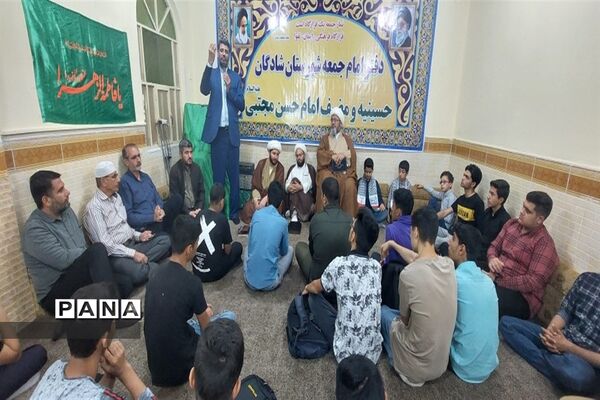 دیدارنخبگان تشکل‌های دانش‌آموزی با امام جمعه شادگان