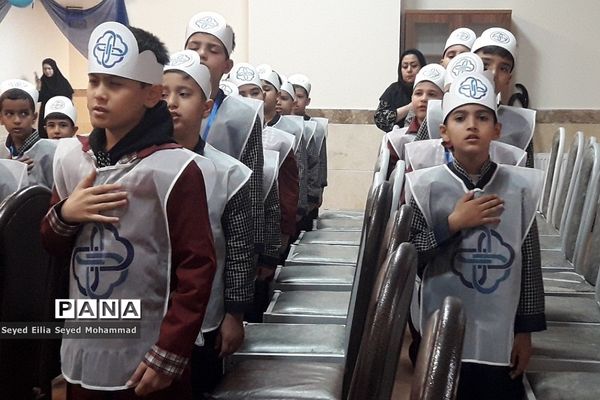 افتتاحیه طرح سفیران سلامت در دبستان امام رضا(ع) قیامدشت