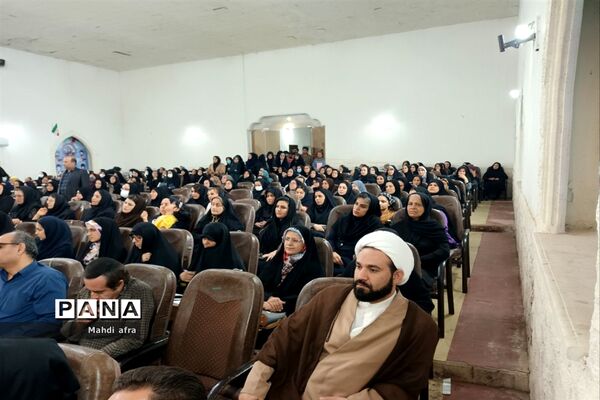 برگزاری دوره ارتباط موثر با نوجوانان ویژه والدین دانش‌آموزان بهبهان
