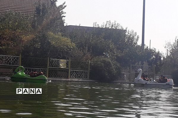 برگزاری اردوی تفریحی و آموزشی برای دانش‌آموزان پایه نهم مدرسه فاطمه‌الزهرا ناحیه‌یک شهرری