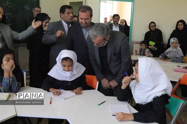 اولین مدرسه خلاق روستایی