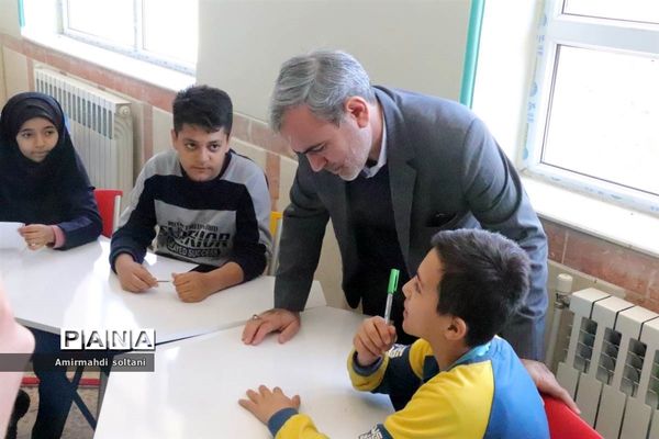 اولین مدرسه خلاق روستایی