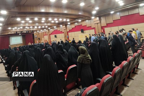 جلسه آموزشی و توجیهی مدیران،معاونین و مربیان پرورشی شهریار در اردوگاه استانی شهید منتظری