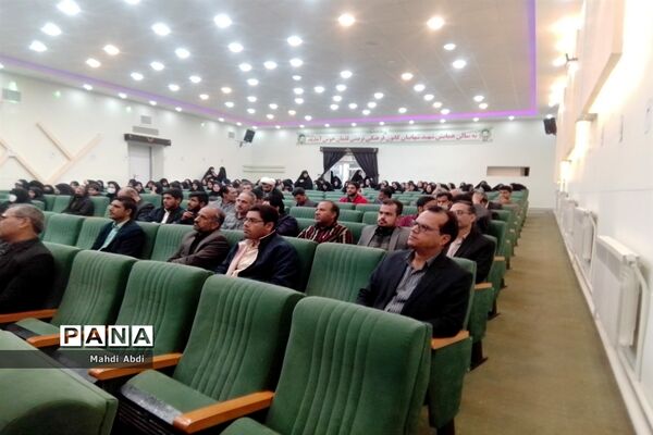 برگزار جلسه ی جهاد‌تبیین در کانون فرهنگی تربیتی لقمان کاشمر