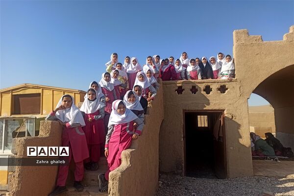 اردوی دانش‌آموزی در یزد