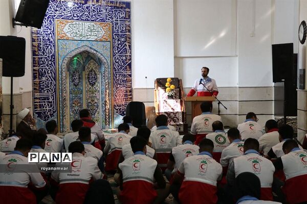 دیدارجوانان جمعیت هلال احمربانماینده ولی فقیه خراسان شمالی