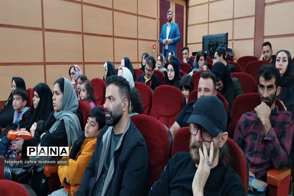 همایش استانی شعر بومی شورم به مناسبت گرامیداشت هفته مازندران در محمودآباد