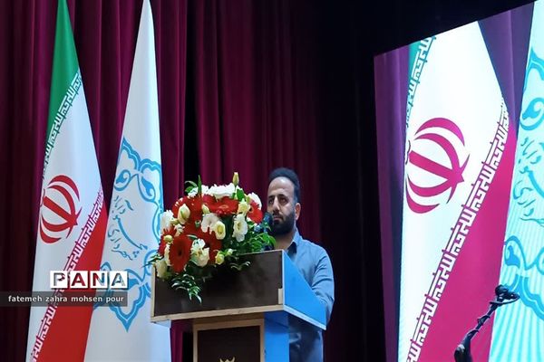 همایش استانی شعر بومی شورم به مناسبت گرامیداشت هفته مازندران در محمودآباد