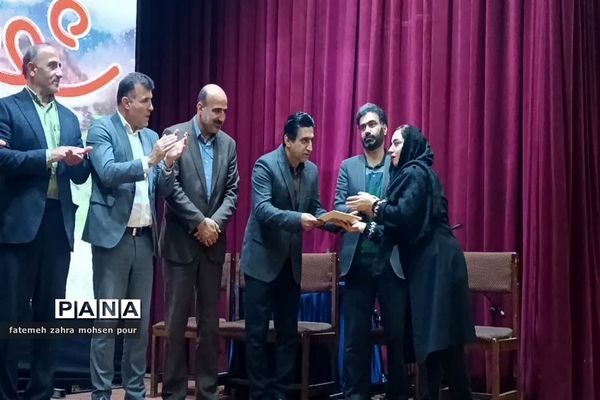 همایش استانی شعر بومی شورم به مناسبت گرامیداشت هفته مازندران در محمودآباد