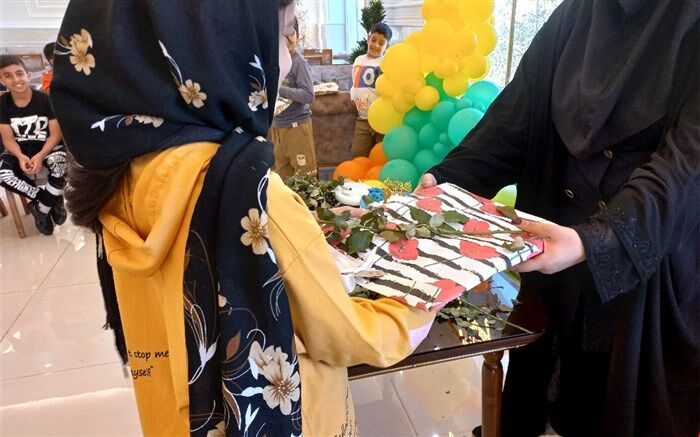 جشن خیریه آبشار عاطفه‌ها برای کودکان بی‌سرپرست در آمل/فیلم