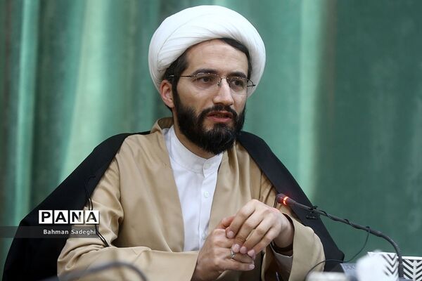 دیدار رئیس سازمان پژوهش و برنامه‌ریزی با زوج نوآور