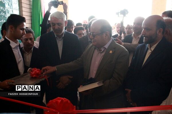 آیین افتتاح هنرستان خیری دکتر سعادت بهارستان‌دو