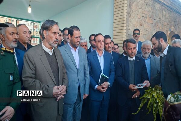 گلباران  مزار شهدای شهرستان بجنورد با حضور وزیر آموزش و پرورش