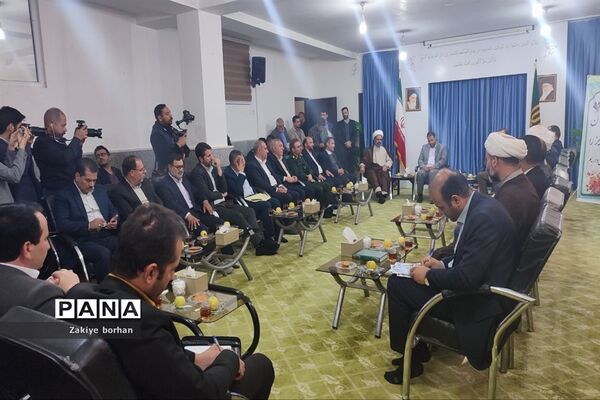 دیدار وزیر آموزش و پرورش با نماینده ولی فقیه در خراسان شمالی