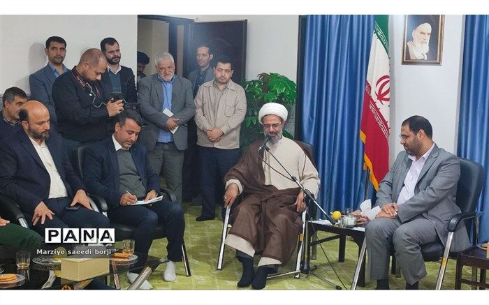 نگاه تربیتی و فرهنگی در آموزش و پرورش تقویت شود