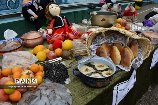 جشن هفته ملی مازندران در دبیرستان فرهنگیان بهشهر
